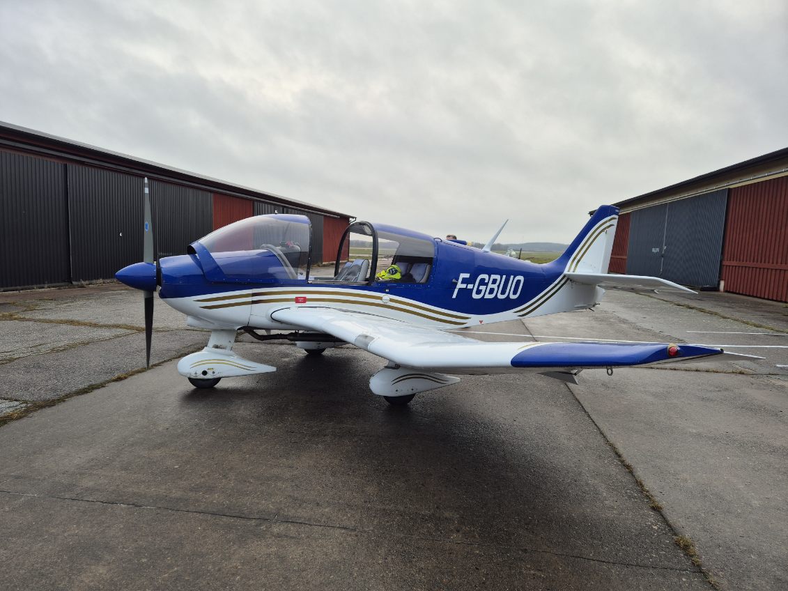Robin DR400-180 – F-GBUO