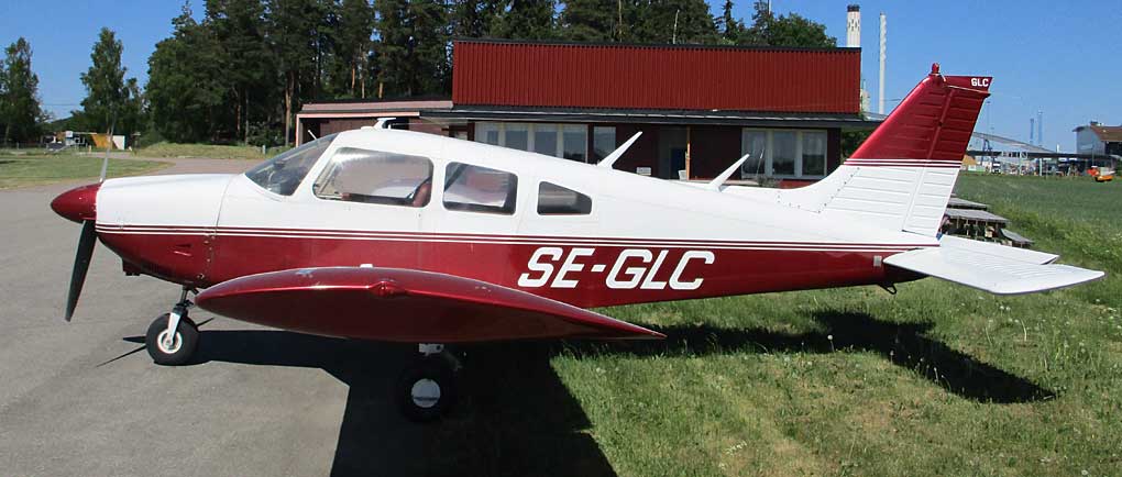 Piper PA28-180 – SE-GLC